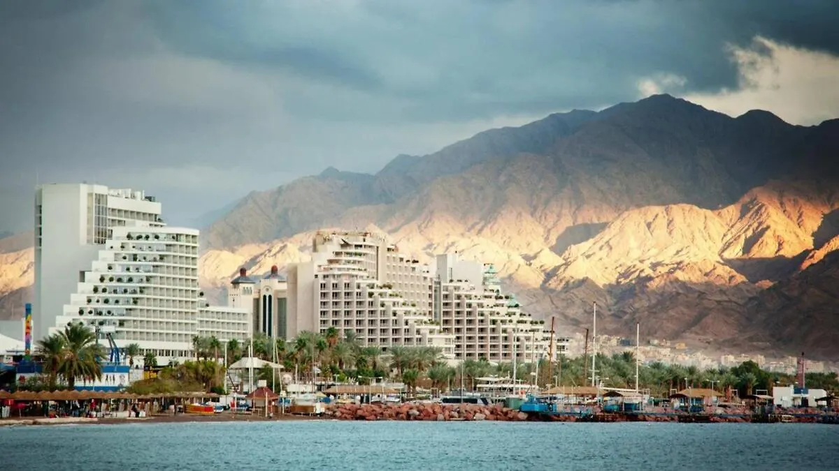 Spacious & Luxurious Family Apartment With Balcony Eilat İsrail